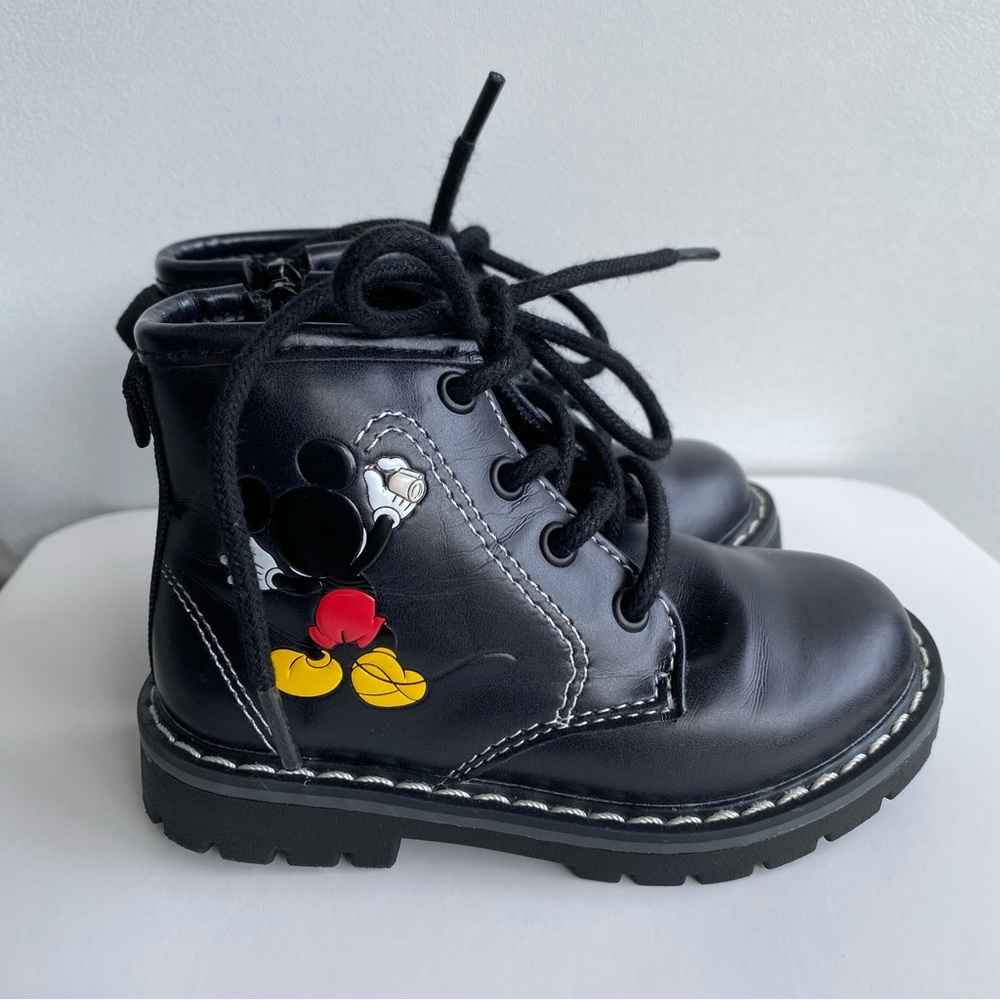 Zara baby Boots (Size 20)